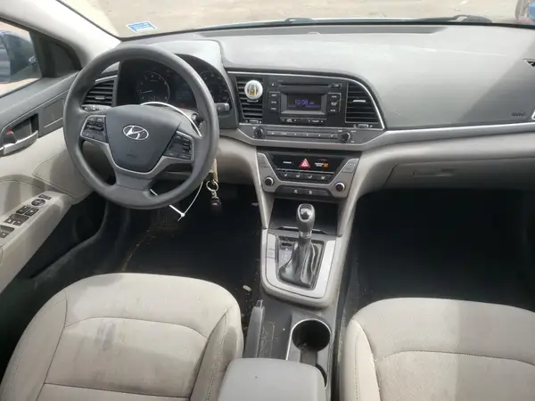 5NPD74LF0JH353749 2018 HYUNDAI ELANTRA - Image 8