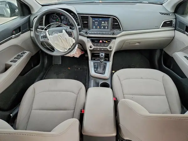 5NPD74LF0JH358174 2018 HYUNDAI ELANTRA - Image 8