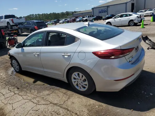 5NPD74LF0JH359230 2018 HYUNDAI ELANTRA - Image 2