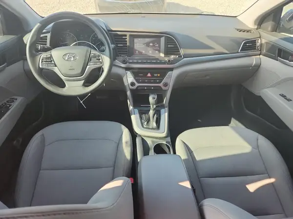 5NPD74LF0JH369112 2018 HYUNDAI ELANTRA - Image 8