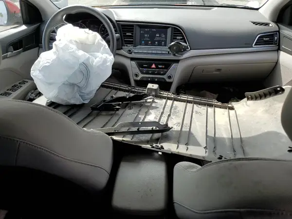 5NPD74LF0JH372172 2018 HYUNDAI ELANTRA - Image 8