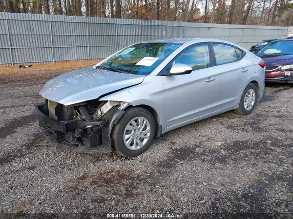 5NPD74LF0JH377386 2018 HYUNDAI ELANTRA - Image 2