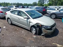 5NPD74LF0JH380935 2018 HYUNDAI ELANTRA