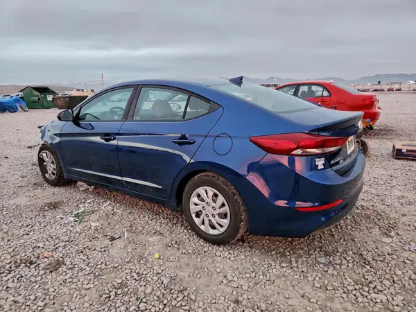 5NPD74LF0JH382930 2018 HYUNDAI ELANTRA - Image 2