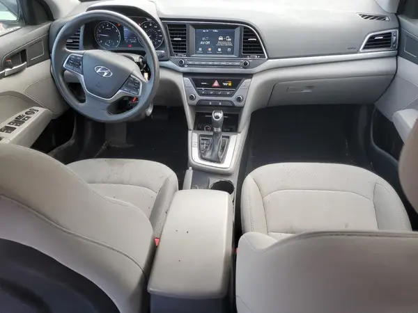 5NPD74LF0JH385939 2018 HYUNDAI ELANTRA - Image 8