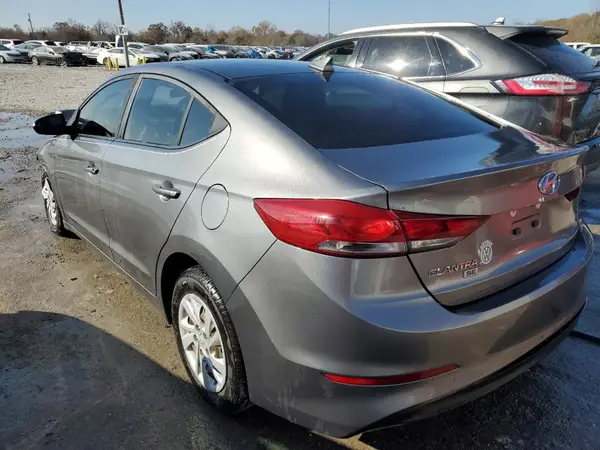 5NPD74LF0JH390705 2018 HYUNDAI ELANTRA - Image 2