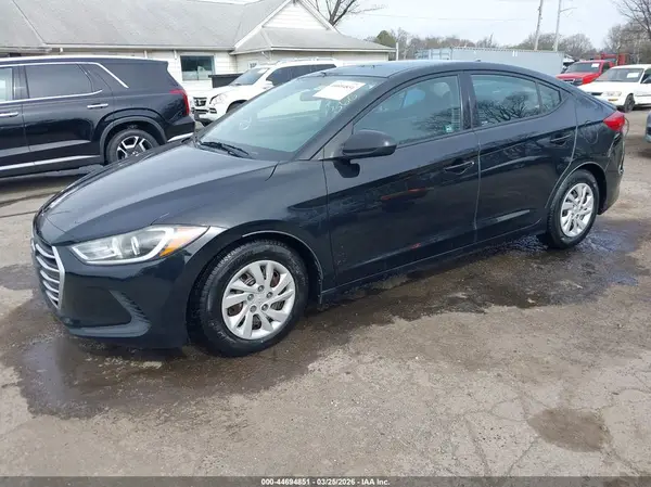 5NPD74LF0JH391904 2018 HYUNDAI ELANTRA - Image 2