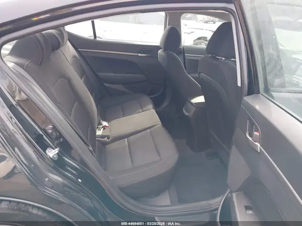 5NPD74LF0JH391904 2018 HYUNDAI ELANTRA - Image 8