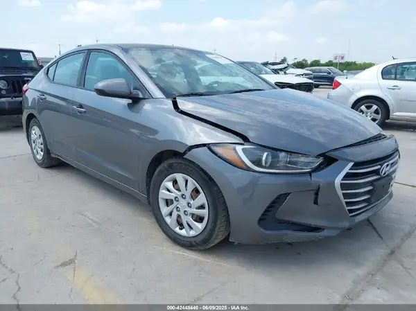 5NPD74LF0JH393216 2018 HYUNDAI ELANTRA - Image 1