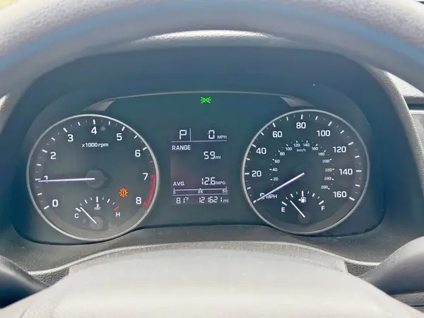 5NPD74LF0JH396519 2018 HYUNDAI ELANTRA - Image 8