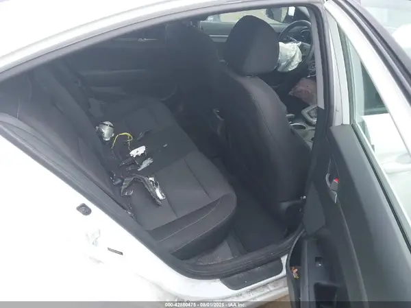 5NPD74LF0JH399470 2018 HYUNDAI ELANTRA - Image 8