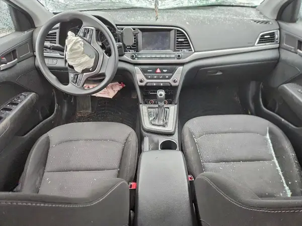 5NPD74LF0JH400004 2018 HYUNDAI ELANTRA - Image 8