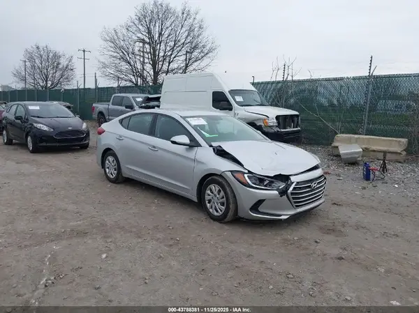 5NPD74LF0JH402299 2018 HYUNDAI ELANTRA - Image 1