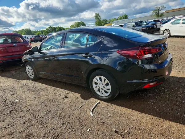 5NPD74LF0KH406628 2019 HYUNDAI ELANTRA - Image 2