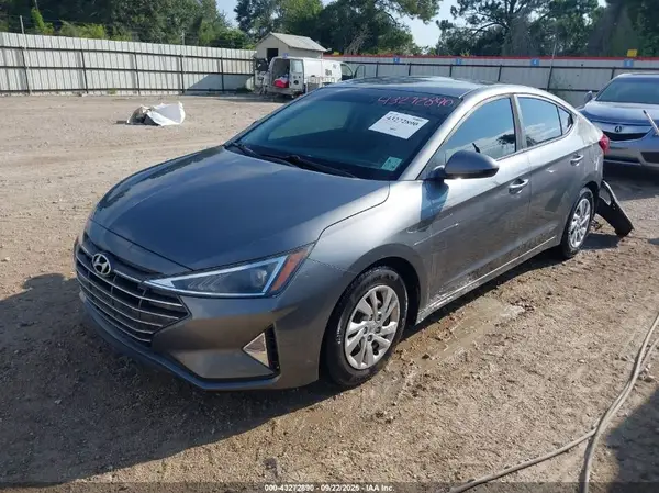 5NPD74LF0KH409688 2019 HYUNDAI ELANTRA - Image 2