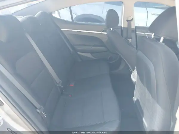 5NPD74LF0KH409688 2019 HYUNDAI ELANTRA - Image 8
