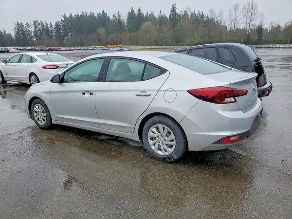 5NPD74LF0KH411229 2019 HYUNDAI ELANTRA - Image 2