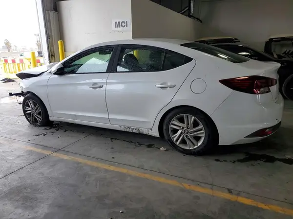 5NPD74LF0KH414762 2019 HYUNDAI ELANTRA - Image 2