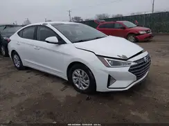 5NPD74LF0KH422697 2019 HYUNDAI ELANTRA