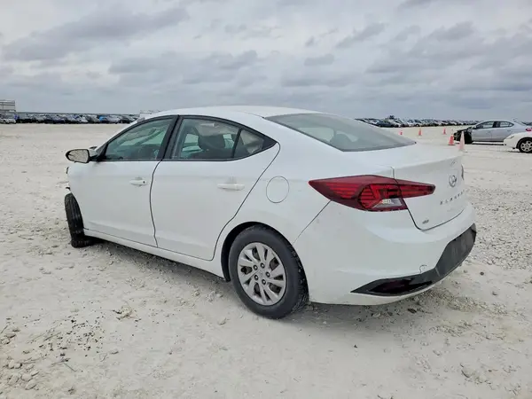 5NPD74LF0KH425728 2019 HYUNDAI ELANTRA - Image 2