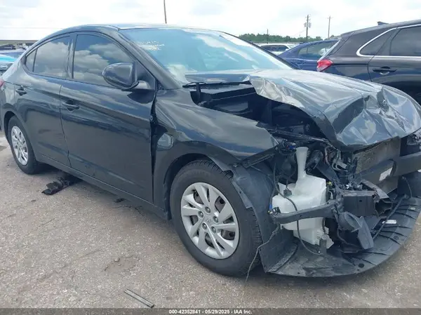 5NPD74LF0KH426667 2019 HYUNDAI ELANTRA - Image 1