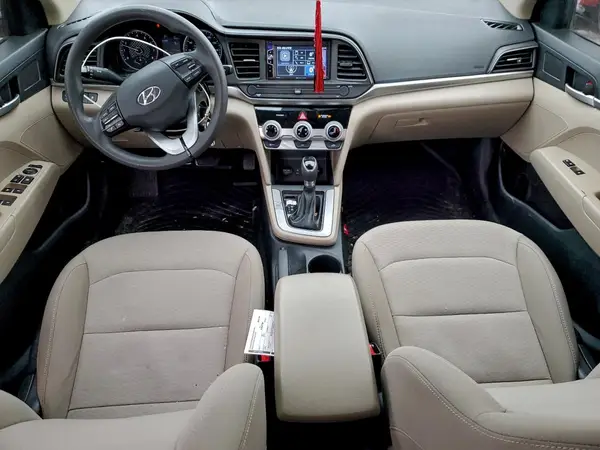5NPD74LF0KH438267 2019 HYUNDAI ELANTRA - Image 8
