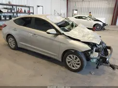 5NPD74LF0KH442089 2019 HYUNDAI ELANTRA