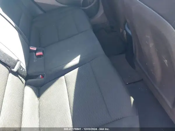 5NPD74LF0KH442495 2019 HYUNDAI ELANTRA - Image 8
