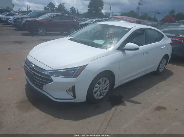 5NPD74LF0KH448104 2019 HYUNDAI ELANTRA - Image 2