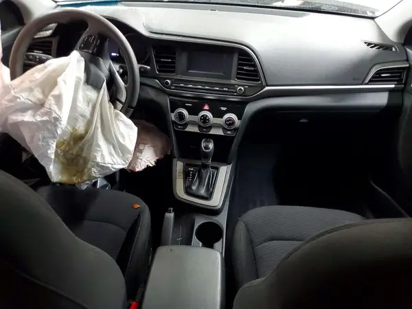 5NPD74LF0KH448717 2019 HYUNDAI ELANTRA - Image 8