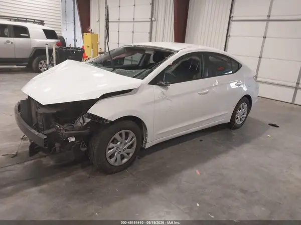 5NPD74LF0KH448815 2019 HYUNDAI ELANTRA - Image 2