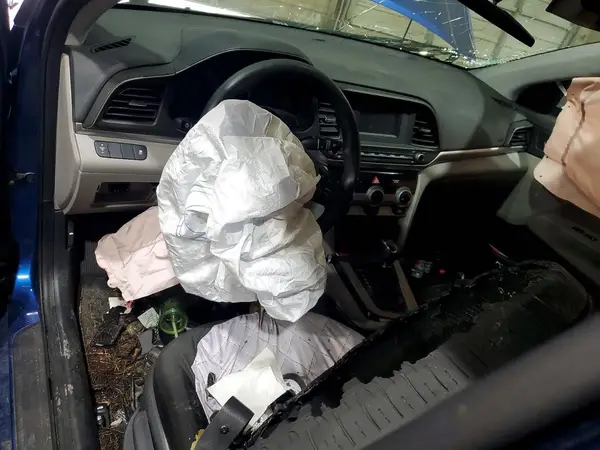 5NPD74LF0KH452556 2019 HYUNDAI ELANTRA - Image 8
