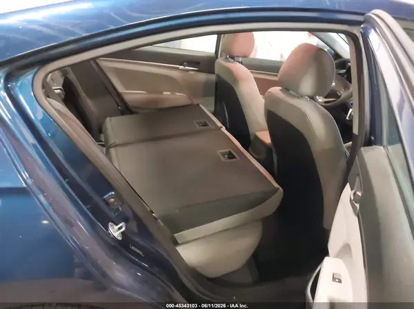 5NPD74LF0KH453223 2019 HYUNDAI ELANTRA - Image 8