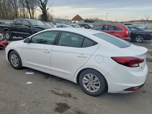5NPD74LF0KH458583 2019 HYUNDAI ELANTRA - Image 2