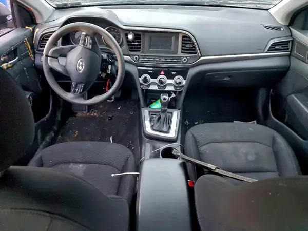 5NPD74LF0KH459944 2019 HYUNDAI ELANTRA - Image 8