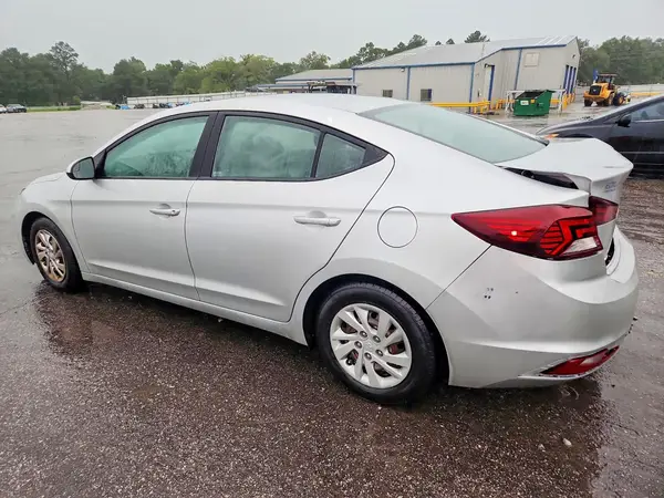 5NPD74LF0KH470104 2019 HYUNDAI ELANTRA - Image 2
