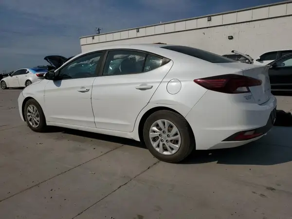 5NPD74LF0KH471219 2019 HYUNDAI ELANTRA - Image 2