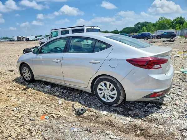 5NPD74LF0KH471558 2019 HYUNDAI ELANTRA - Image 2