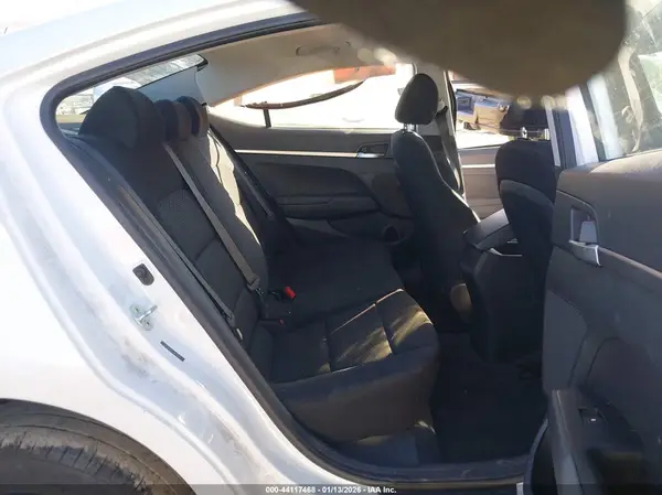 5NPD74LF0KH475254 2019 HYUNDAI ELANTRA - Image 8
