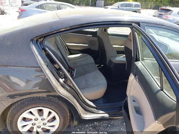 5NPD74LF0KH475755 2019 HYUNDAI ELANTRA - Image 8
