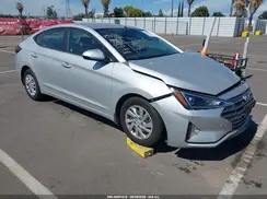 5NPD74LF0KH477294 2019 HYUNDAI ELANTRA