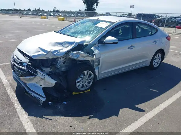 5NPD74LF0KH477294 2019 HYUNDAI ELANTRA - Image 2
