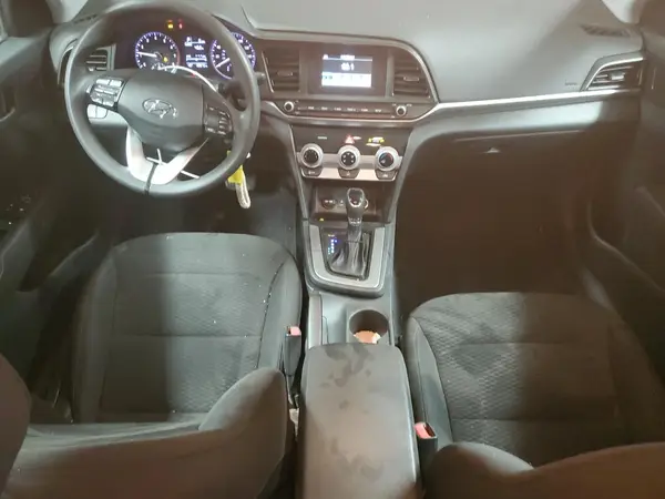 5NPD74LF0KH481104 2019 HYUNDAI ELANTRA - Image 8