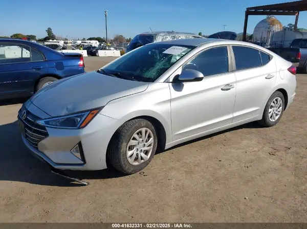 5NPD74LF0KH483497 2019 HYUNDAI ELANTRA - Image 2
