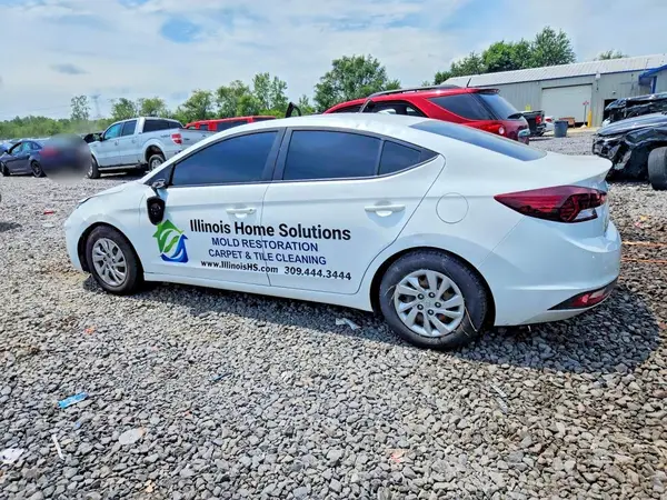 5NPD74LF0KH486240 2019 HYUNDAI ELANTRA - Image 2