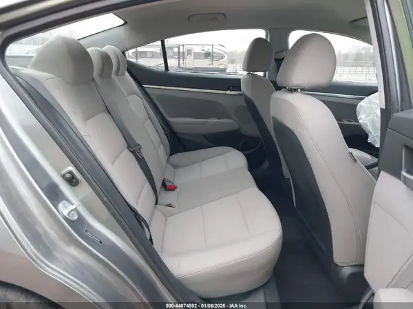 5NPD74LF0KH489168 2019 HYUNDAI ELANTRA - Image 8