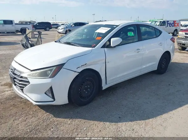 5NPD74LF0KH491230 2019 HYUNDAI ELANTRA - Image 2
