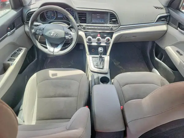 5NPD74LF0KH496749 2019 HYUNDAI ELANTRA - Image 8