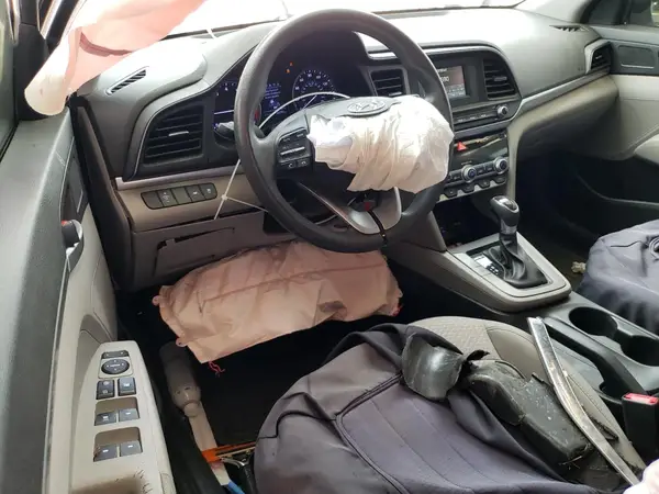 5NPD74LF0LH525894 2020 HYUNDAI ELANTRA - Image 8