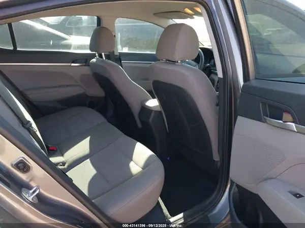 5NPD74LF0LH536104 2020 HYUNDAI ELANTRA - Image 8